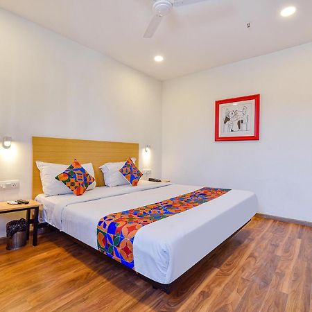 Fabhotel Ny Townhouse Ahmedabad Ngoại thất bức ảnh
