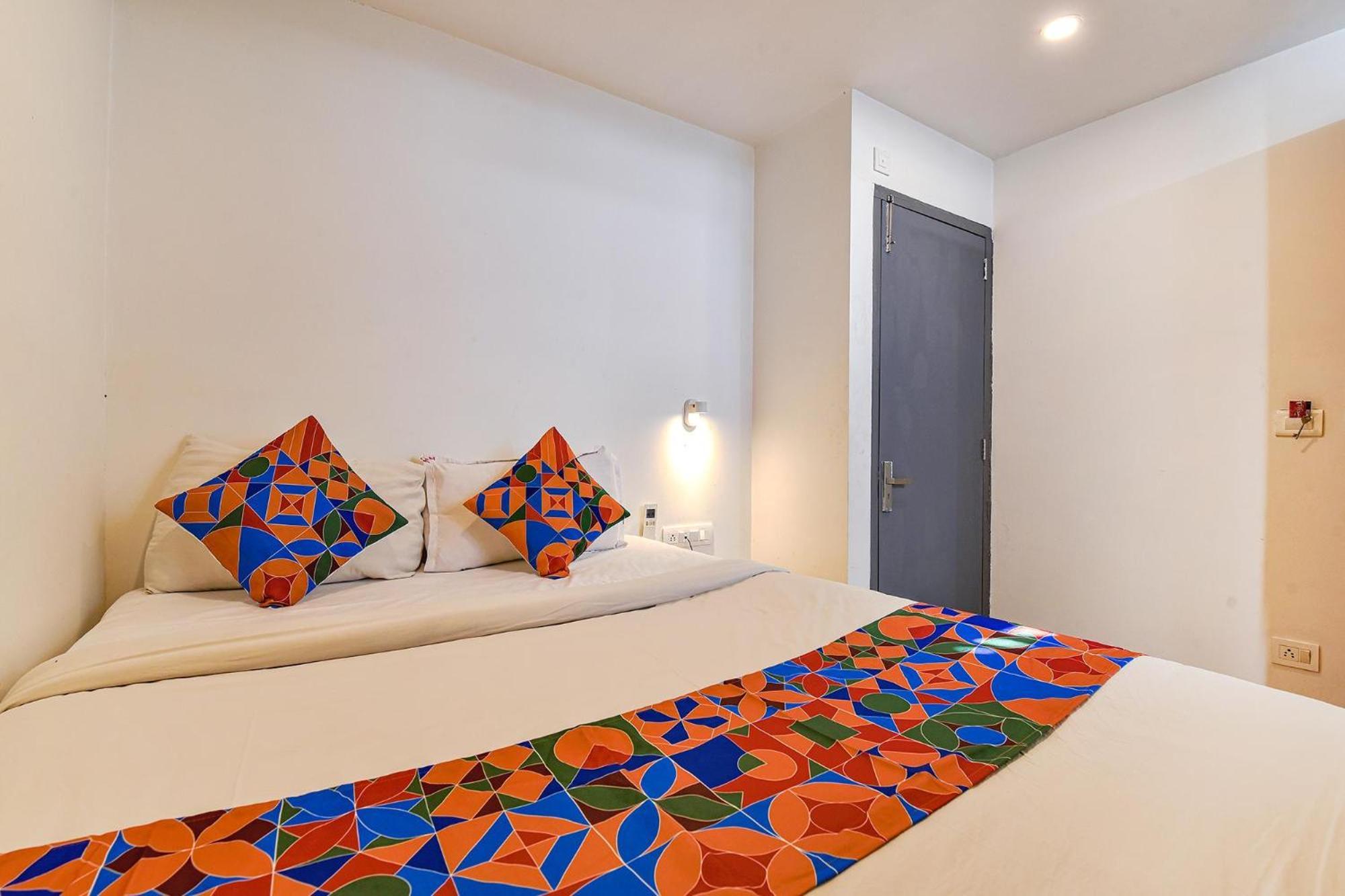 Fabhotel Ny Townhouse Ahmedabad Ngoại thất bức ảnh