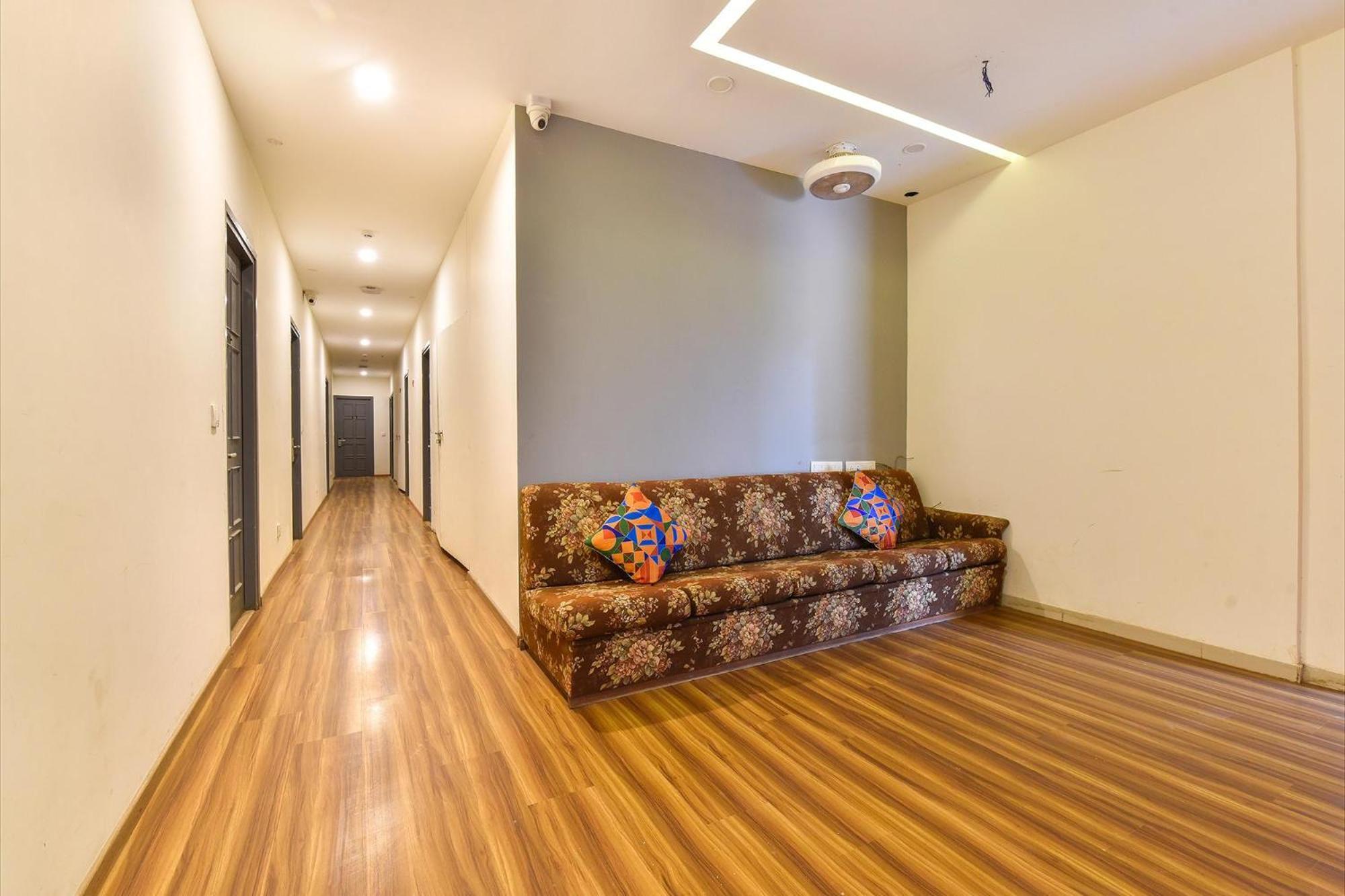 Fabhotel Ny Townhouse Ahmedabad Ngoại thất bức ảnh