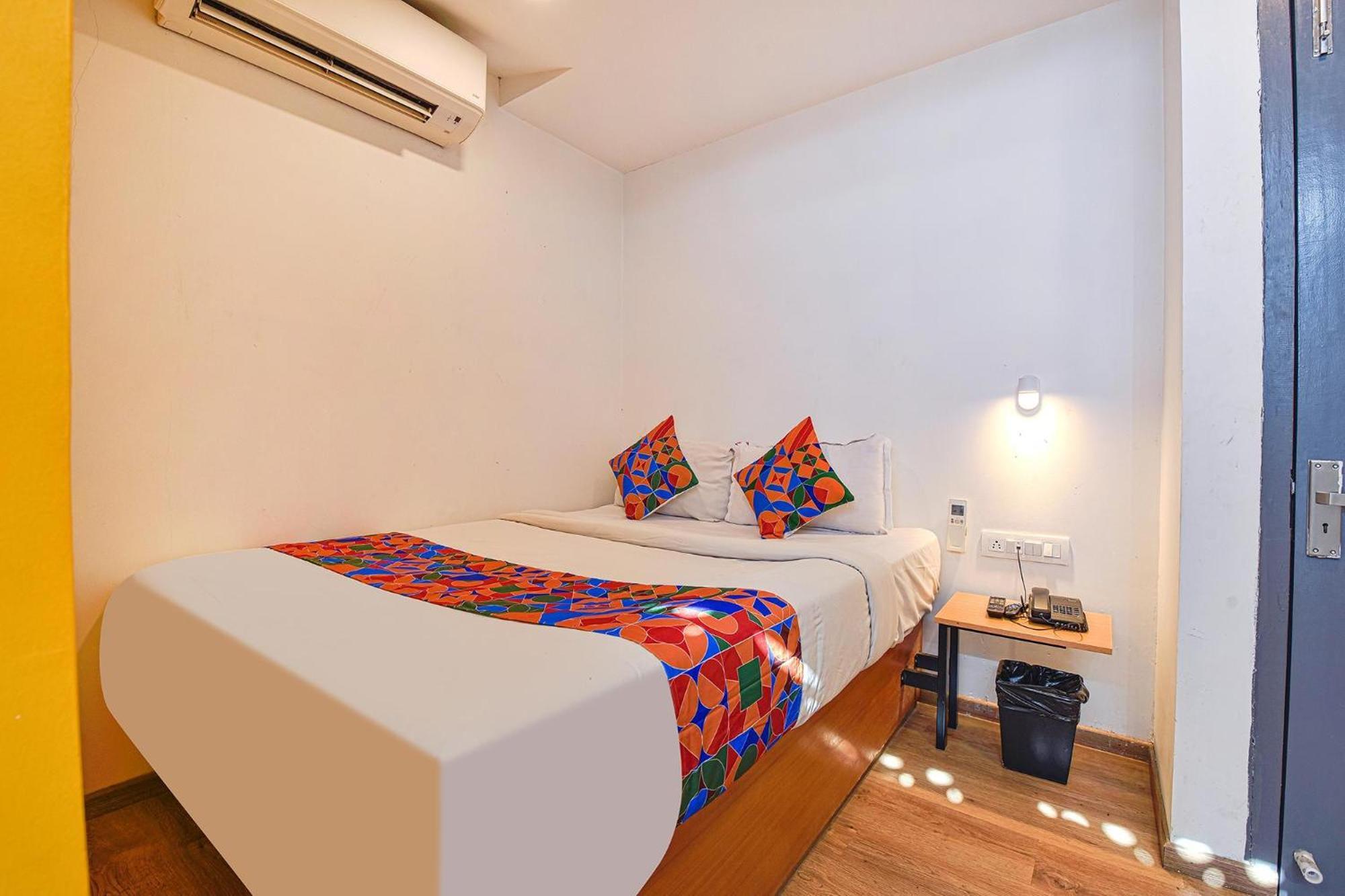 Fabhotel Ny Townhouse Ahmedabad Ngoại thất bức ảnh